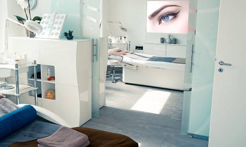 ricare-dettingen-behandlungszimmer1-1-1